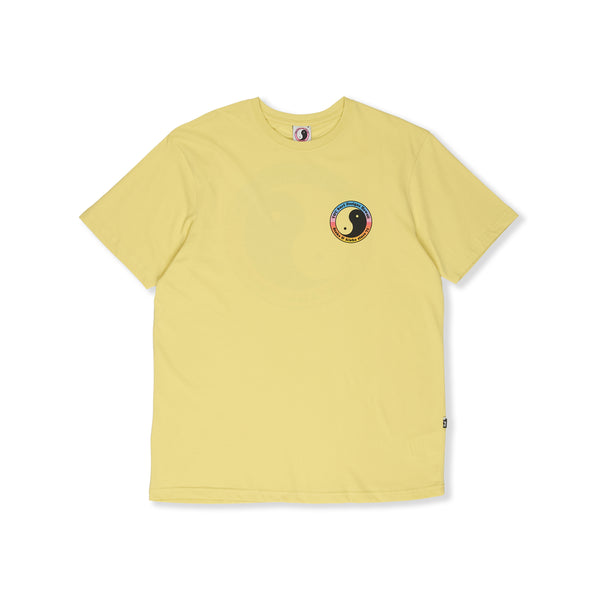 T-shirt de manga curta T&C Surf Designs YY 71 Logo - Amarela Lavada